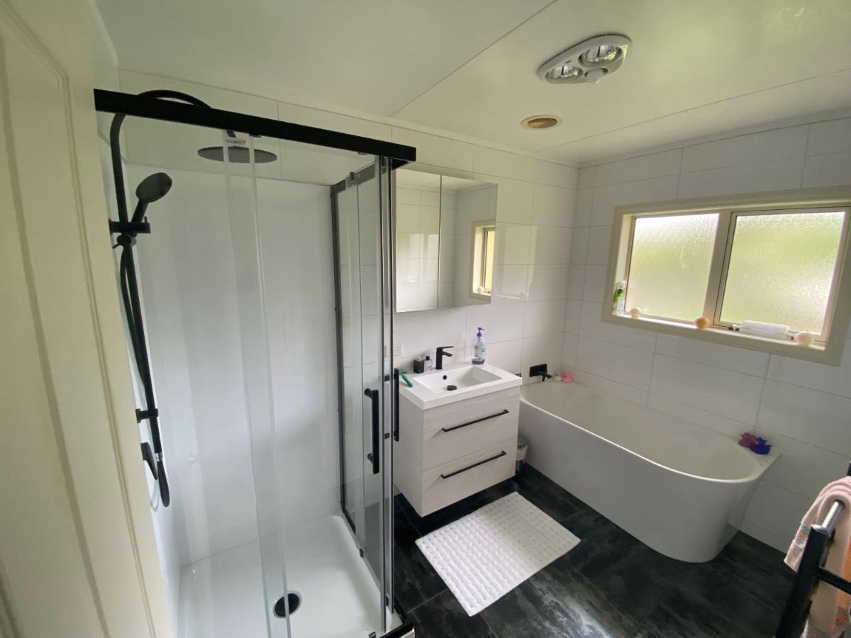 exclusive Birchville Residence Upper Hutt Eksteriør billede