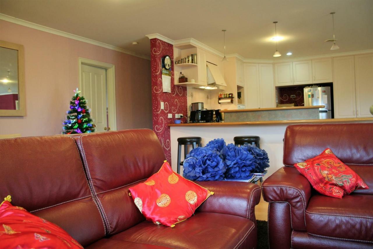 exclusive Birchville Residence Upper Hutt Eksteriør billede